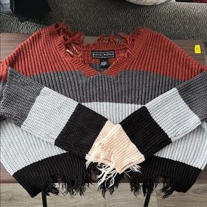 Polly & Esther Rust, Gray, Black & Cream Colorblock Fringe V-Neck Sweater